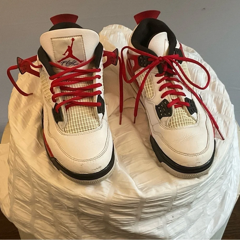 Nike Air Jordan 4 Retro White/Red (Fire Red Style) – Men’s 7.5